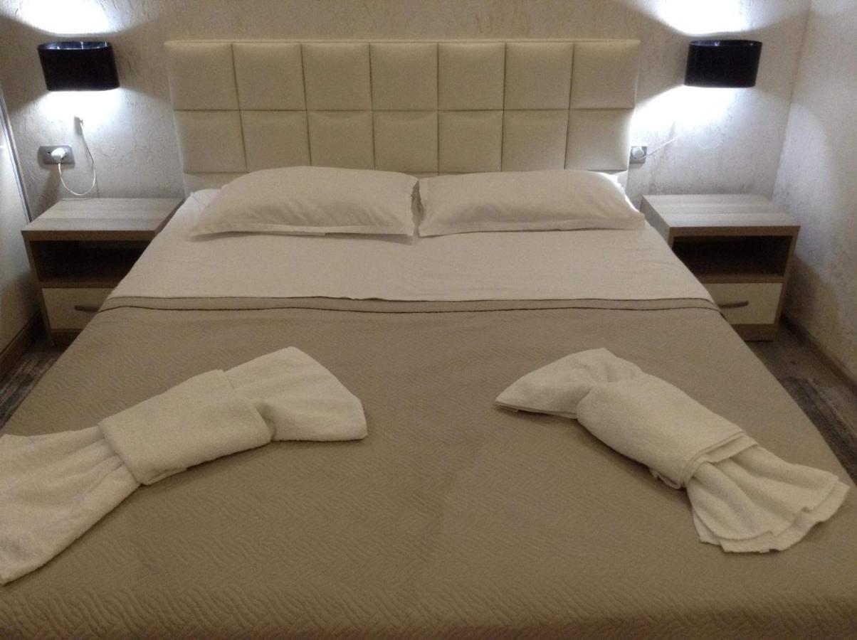 Hotel Chaika Kobuleti Eksteriør billede