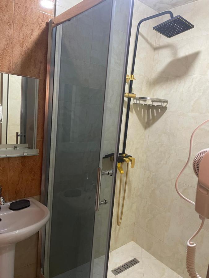 Hotel Chaika Kobuleti Eksteriør billede