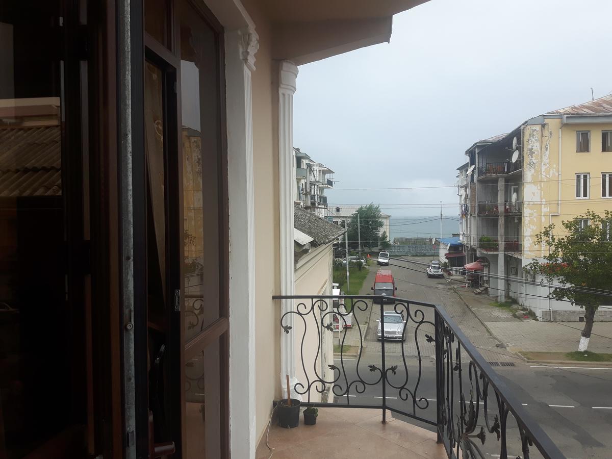 Hotel Chaika Kobuleti Eksteriør billede