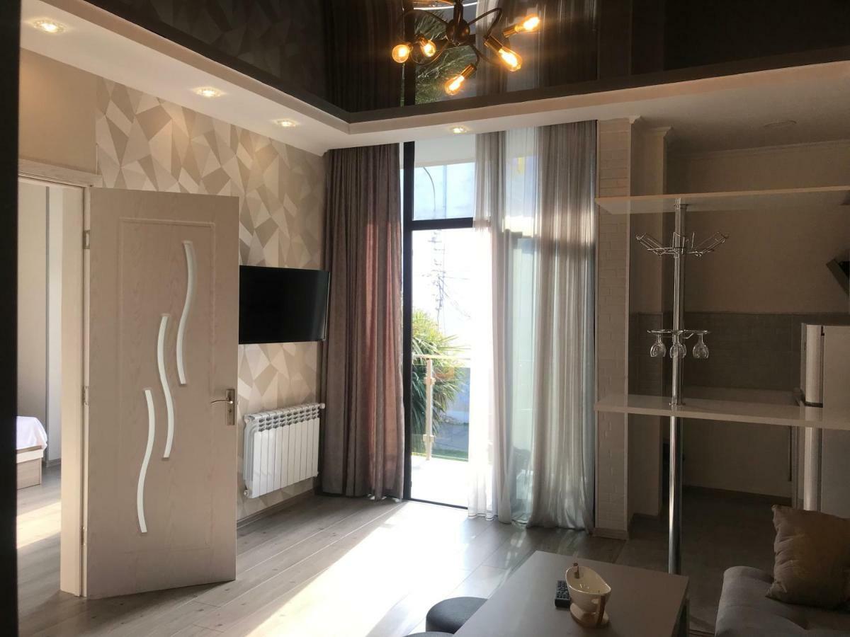 Hotel Chaika Kobuleti Eksteriør billede